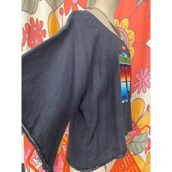 black linen southwestern blouse with serape eagle bell sleeve top raw hem med - Picture 5 of 8